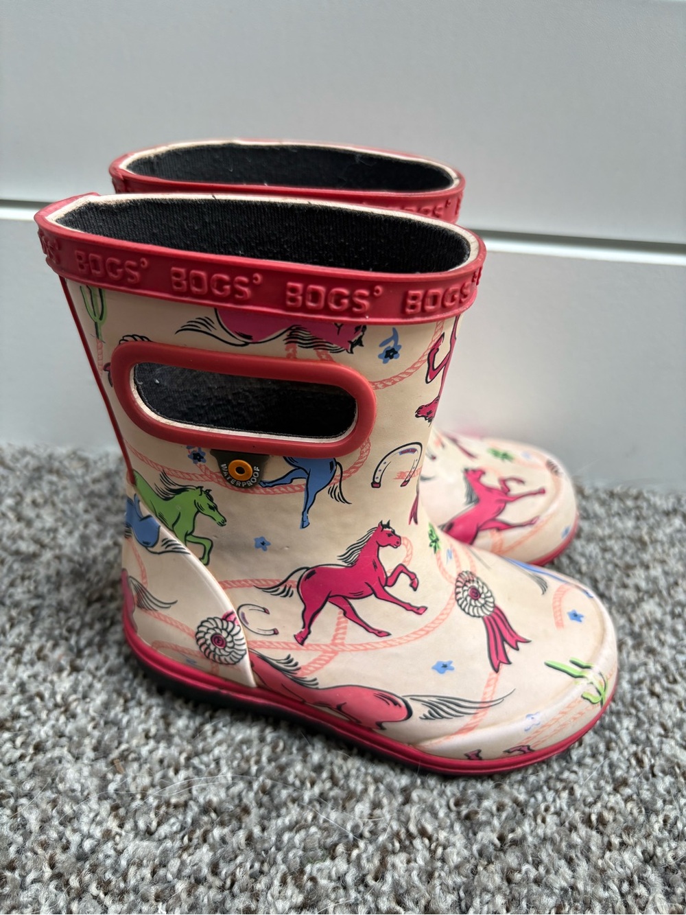 Bogs Kids Pink Rain Boots with Horses Size 6c